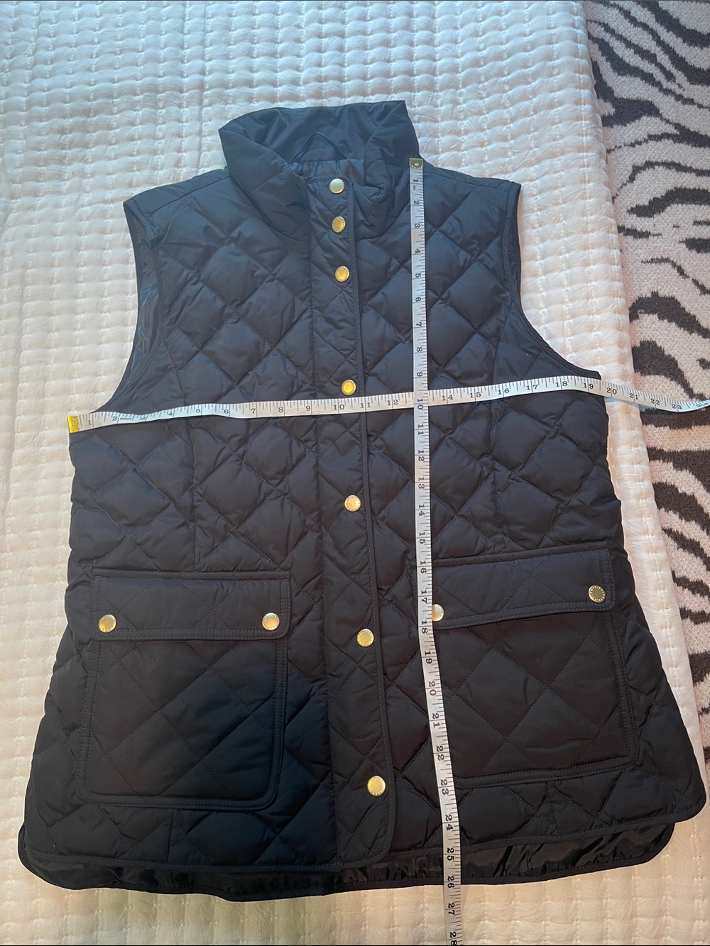 Quilted Sleeveless Puffer Vest - Black